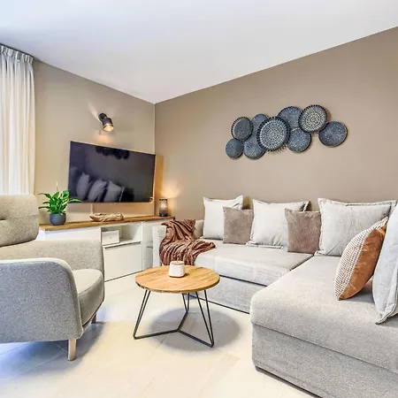 Elena By Interhome